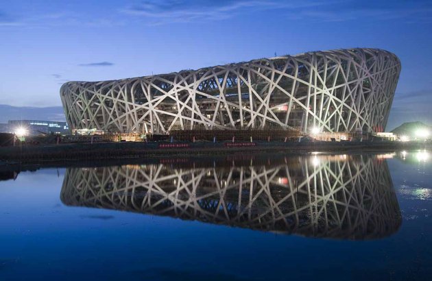UK-Asia-Art-unusual-buildings-beijing-national-stadium-jpg_114156.jpg