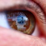 نابینایان به کمک پروتز فوتوولتایی می بینند