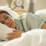 با این 5 ماده غذایی به مبارزه بی خوابی بروید!