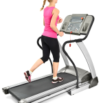 دستگاه تردمیل برای سلامتی و تناسب اندام