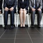 چگونه در مصاحبه شغلی با تعصبات مقابله کنیم؟